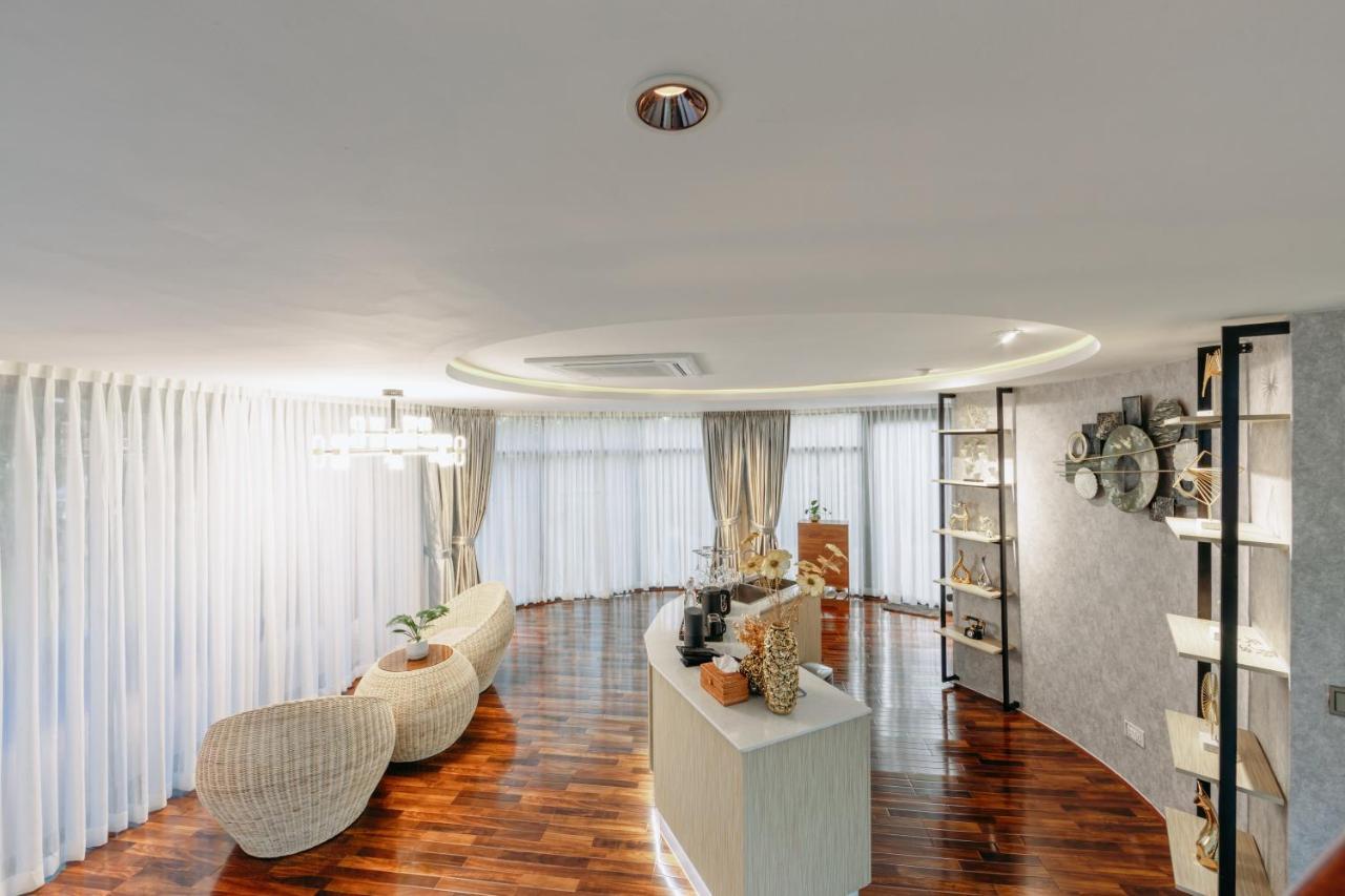 Bird Nest Villas By Mafiya Sihanoukville Bagian luar foto